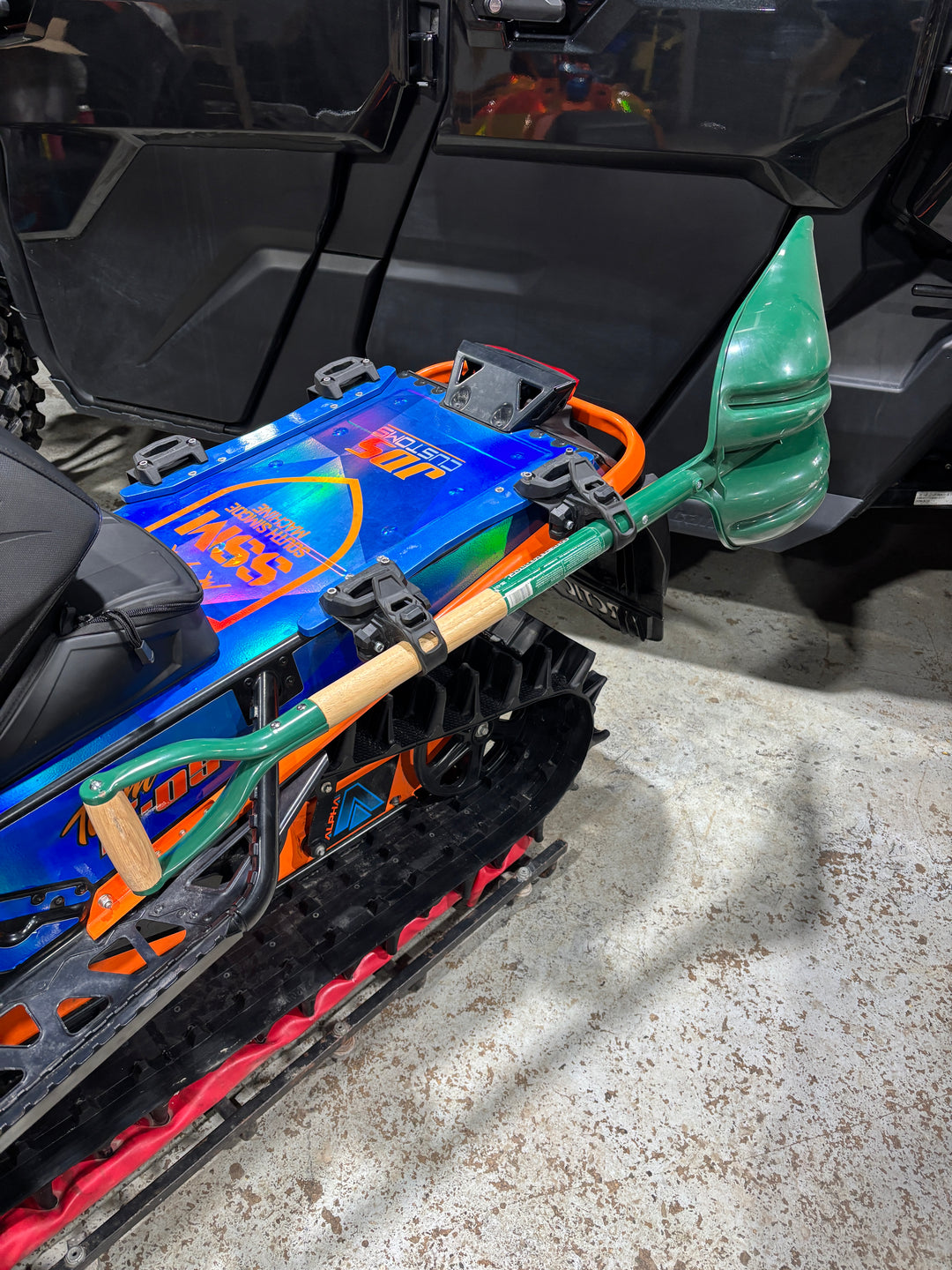 LinQ Cargo Base Tool Holder